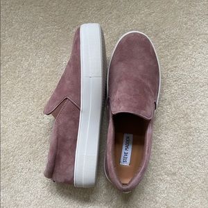 Steve Madden flat slip on sneakers gills